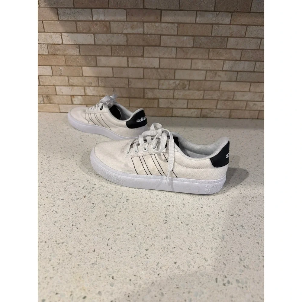 Adidas Kids White Canvas Sneakers Youth Size 1.5 US Black Stripe Lace Up Shoes